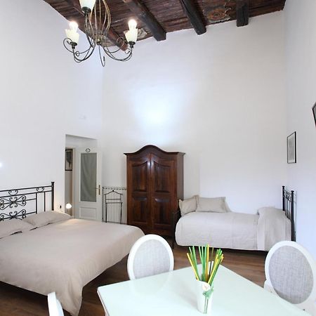 Bed and Breakfast Napoli Pietrasanta Esterno foto