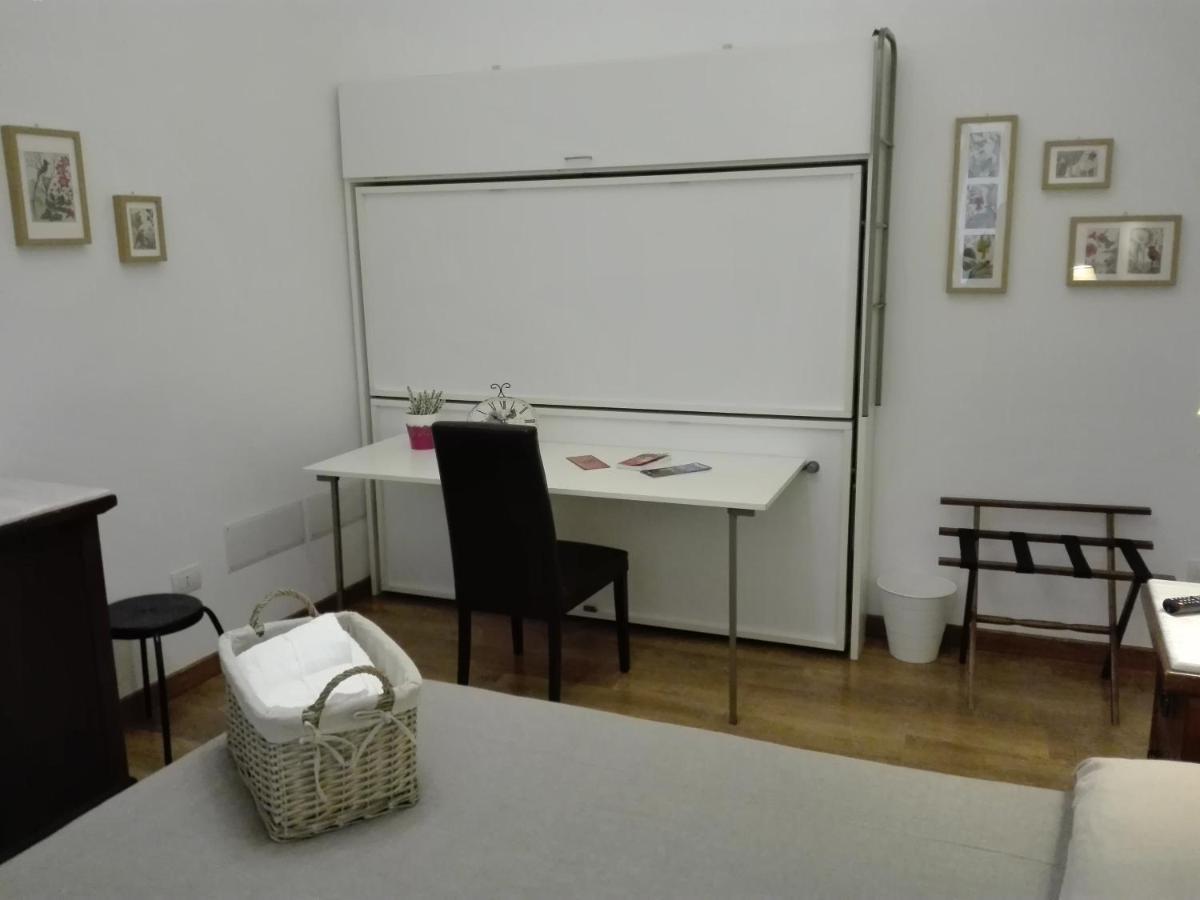 Bed and Breakfast Napoli Pietrasanta Esterno foto