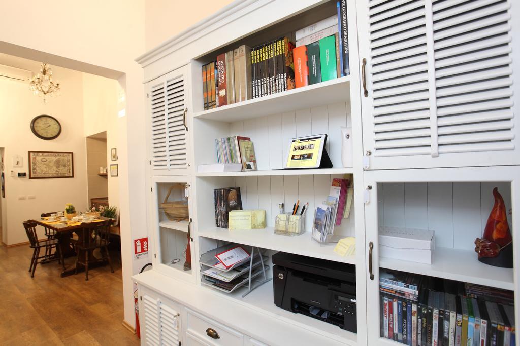 Bed and Breakfast Napoli Pietrasanta Esterno foto