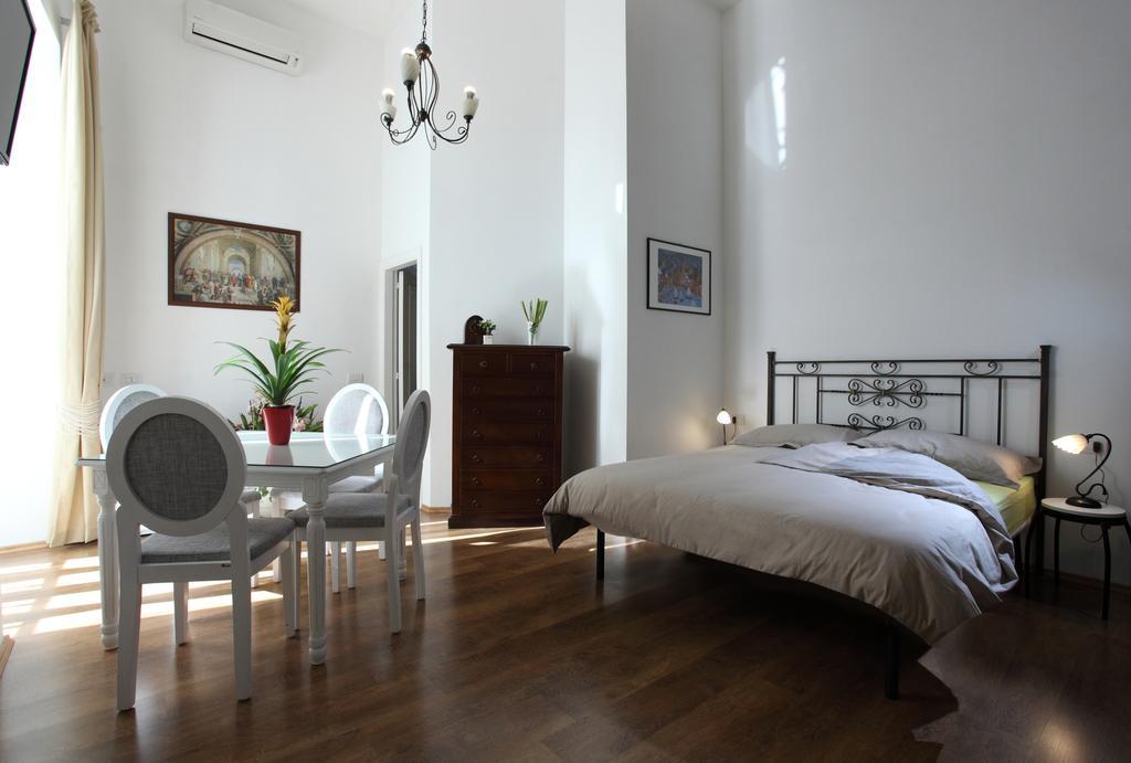 Bed and Breakfast Napoli Pietrasanta Esterno foto